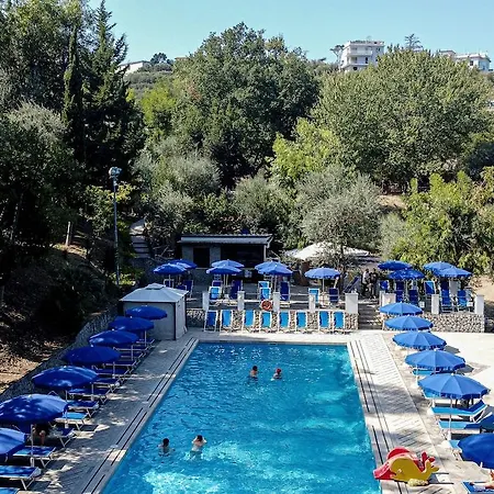 Campsite Village Santa Fortunata - Campogaio 4*